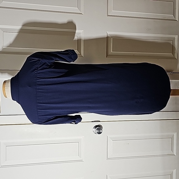 J.McLaughlin, navy blue snap closure dress. Red ribbon‎ down the front. Size sm - Picture 6 of 9